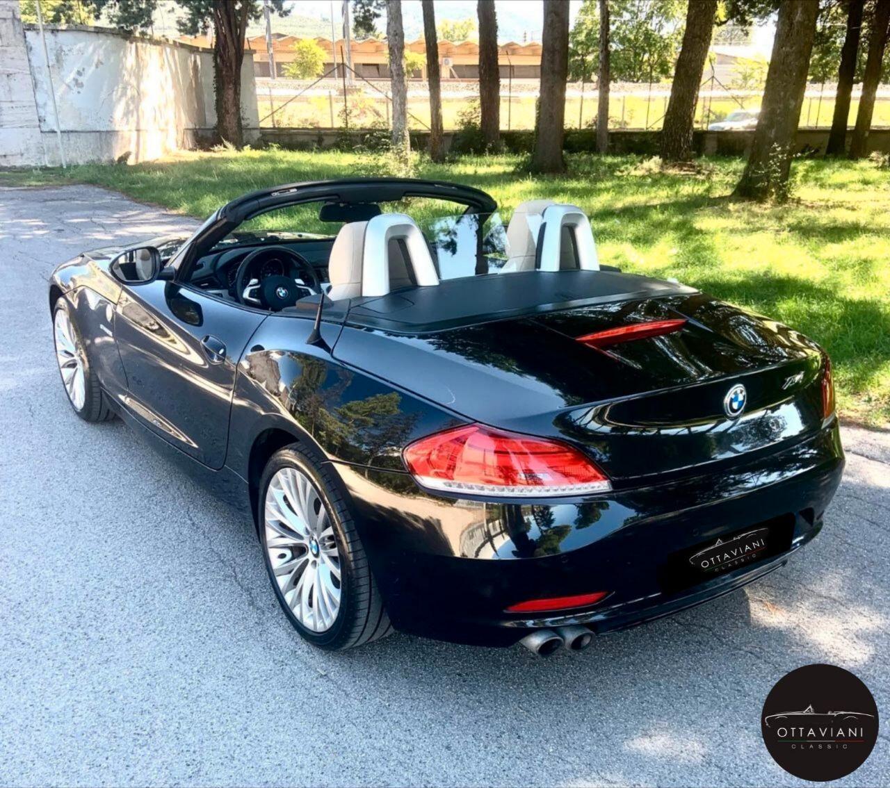 Bmw Z4 23i book service