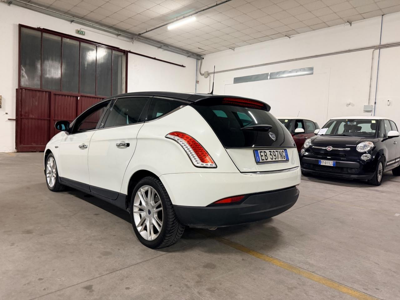 Lancia Delta 1.4 T-Jet 120 CV Platino Ecochic GPL