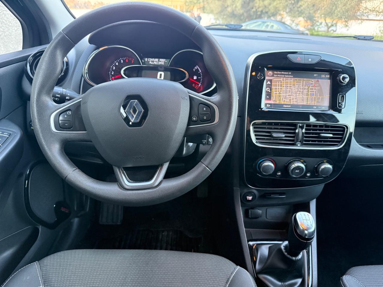 Renault Clio 0.9 TCe 90 CV GPL,Navigatore,Bluetooth,sensori dí parcheggio,ecc.