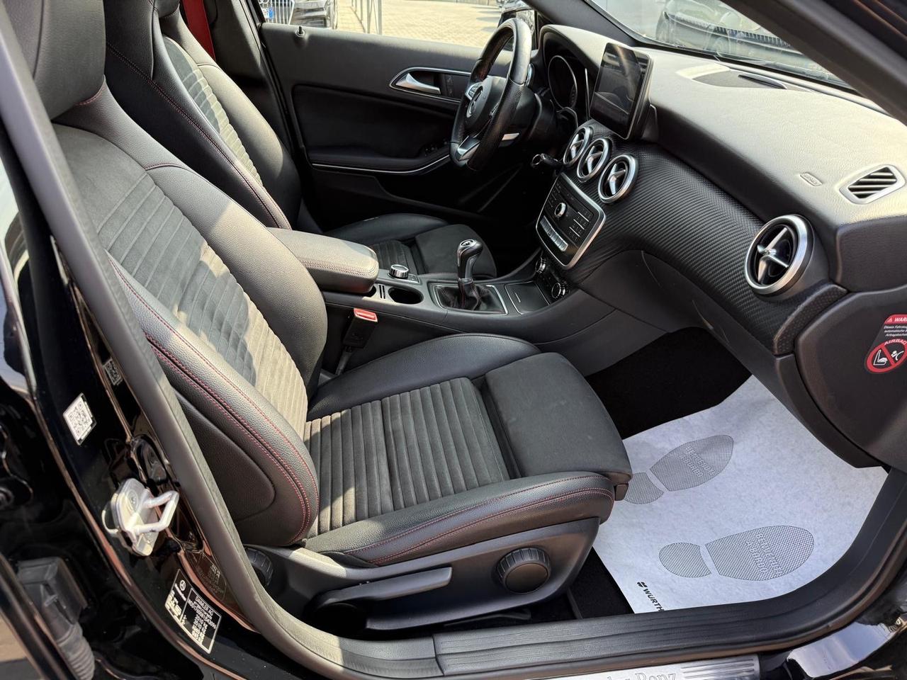 Mercedes-benz A 200d Premium AMG UNICO PROPRIETARIO