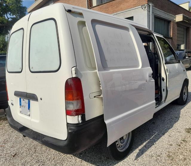 NISSAN Vanette Cargo