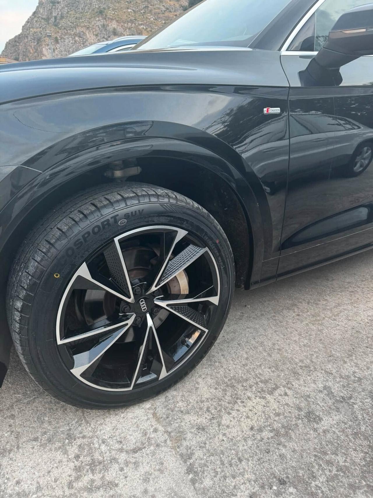 Audi Q5 2.0 TDI 190 CV quattro S-LINE INTERNO-ESTERNO