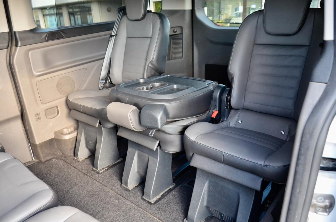 FORD TOURNEO CUSTOM 2.0 ECO HYBRID TITANIUM X 131cv 8 POSTI PASSO LUNGO, GAR. FORD 10/27, SERVICE FORD, UFF ITALIANA, GANCIO TRAINO, RETROCAMERA, PELLE, APPLE ANDROID, PERMUTE