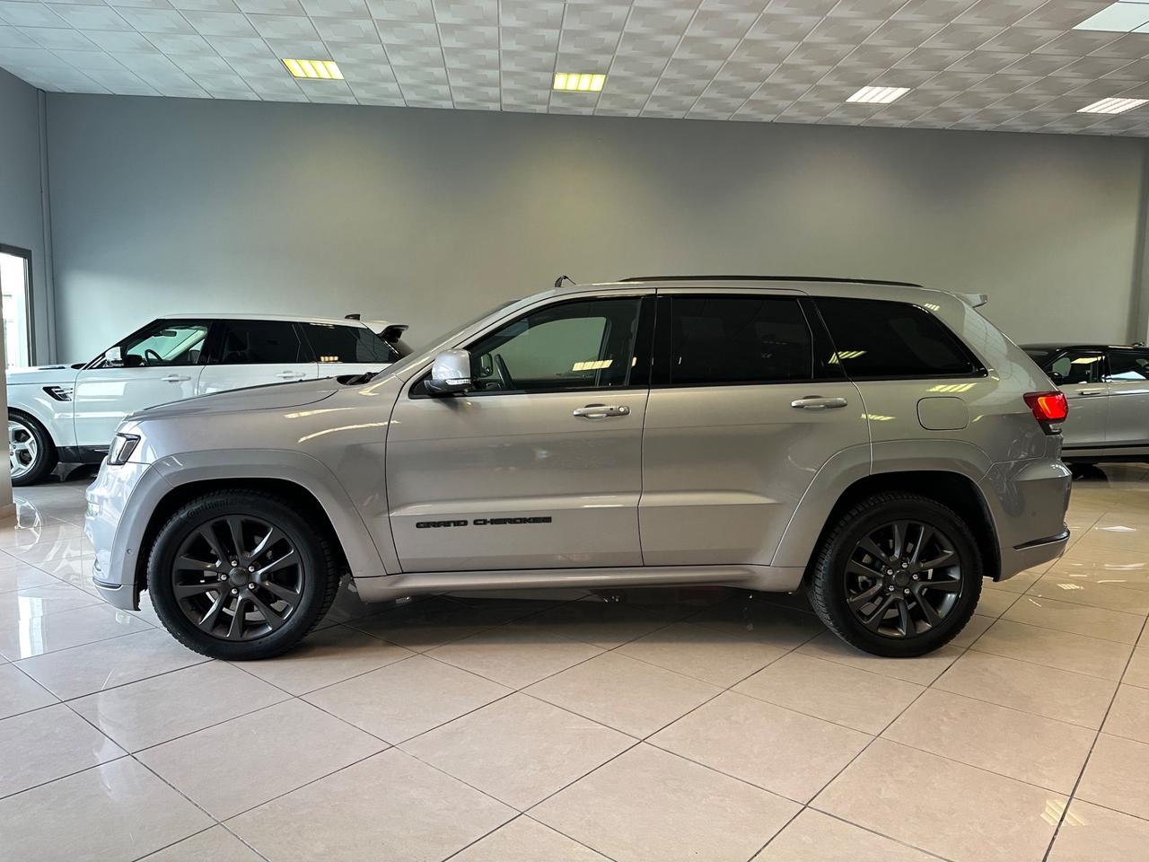 Jeep Grand Cherokee 3.0 V6 CRD 250 Multijet II S Model FULL