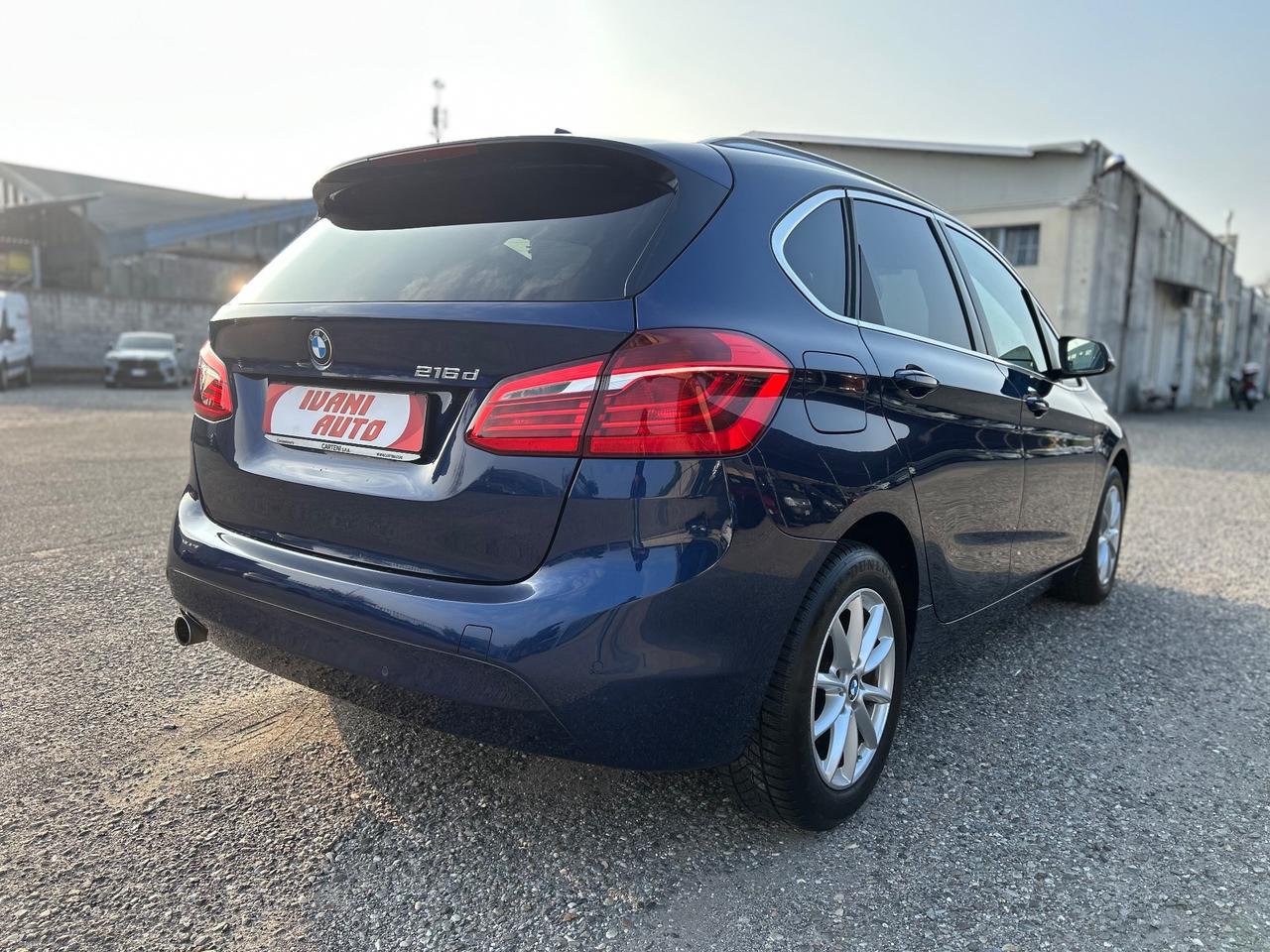 Bmw Active Tourer 216d Advantage cambio automatico