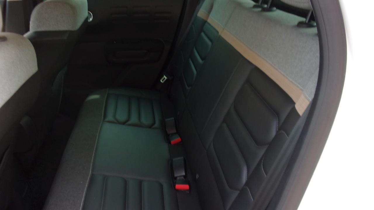 Citroen C3 Aircross BlueHDi 110 S&S Shine Pack