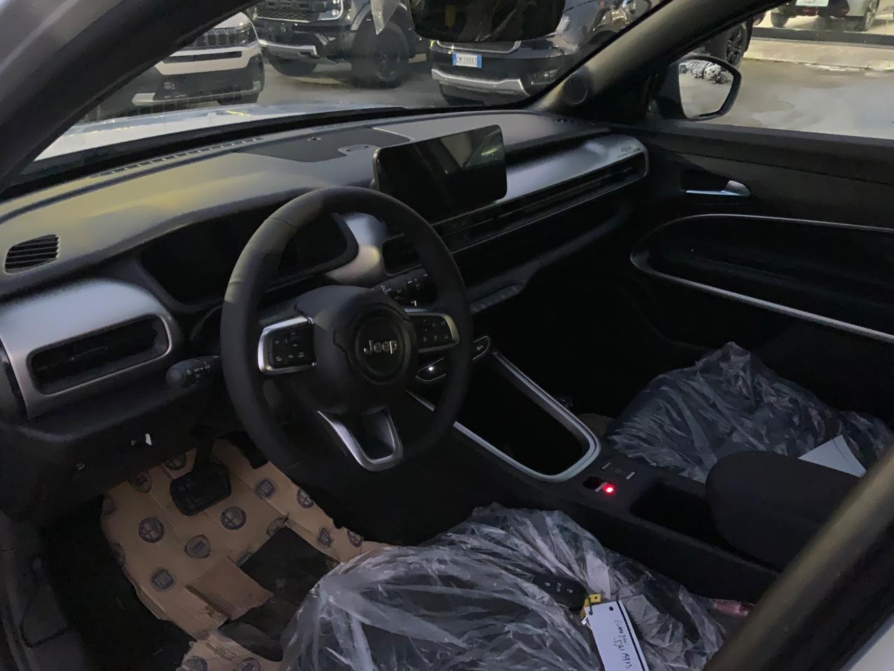 Jeep Avenger 1.2 Turbo 136 CV MHEV 4xe Upland