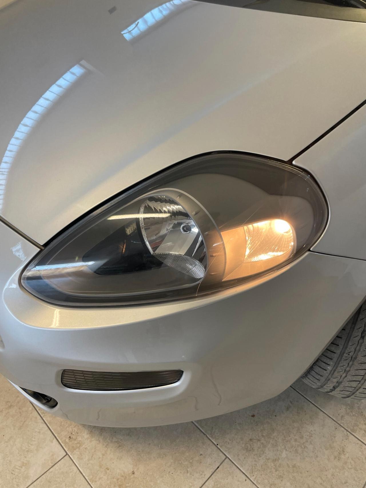 Fiat Punto 1.3 MJT II 85 CV Lounge FULL NEOPATENTATI TAGLIANDATA