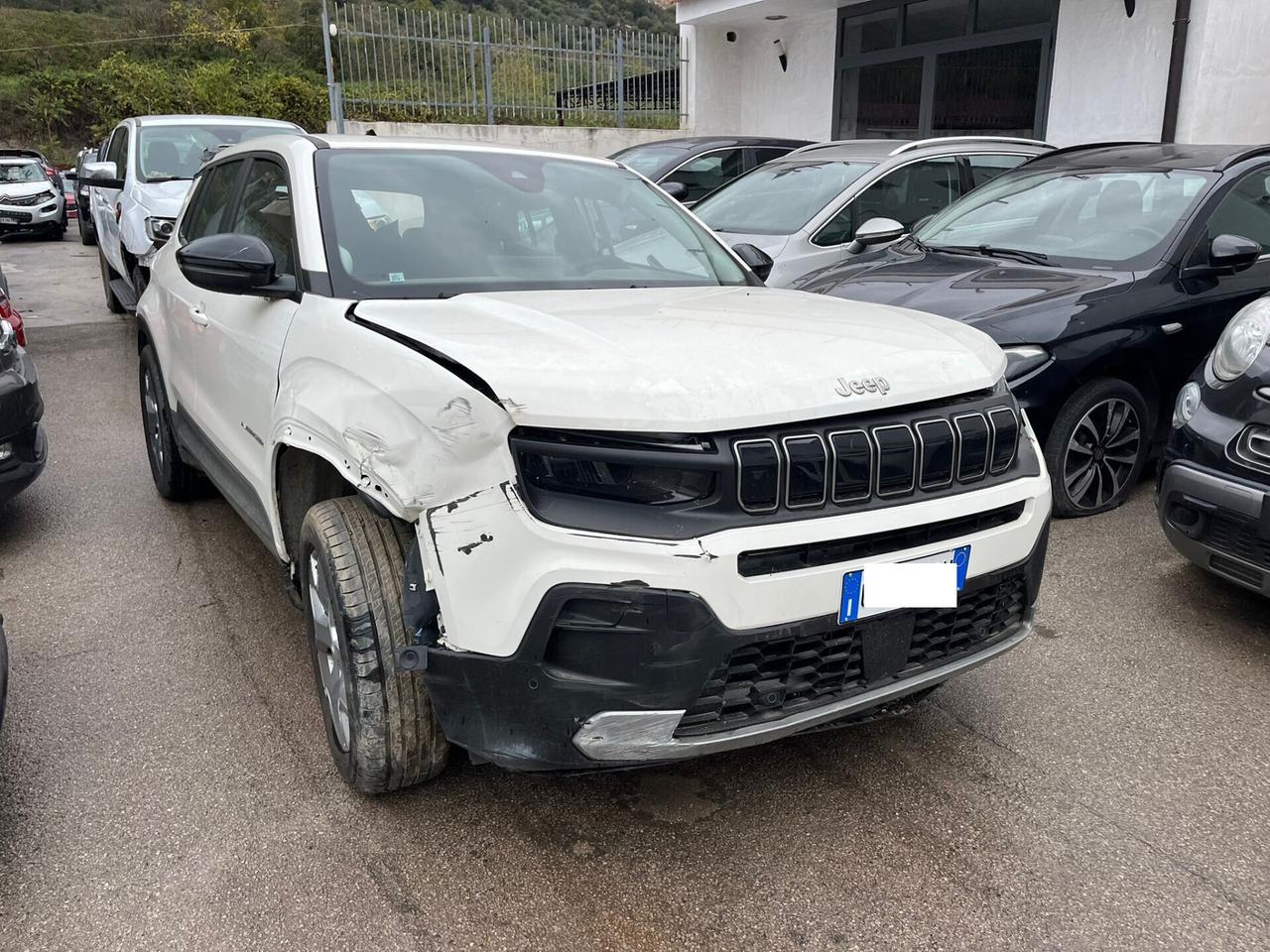 Jeep Avenger 1.2 Turbo 100 CV MHEV Summit