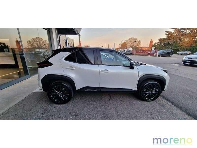 Toyota Yaris Cross 1.5h Adventure fwd 116cv e-cvt