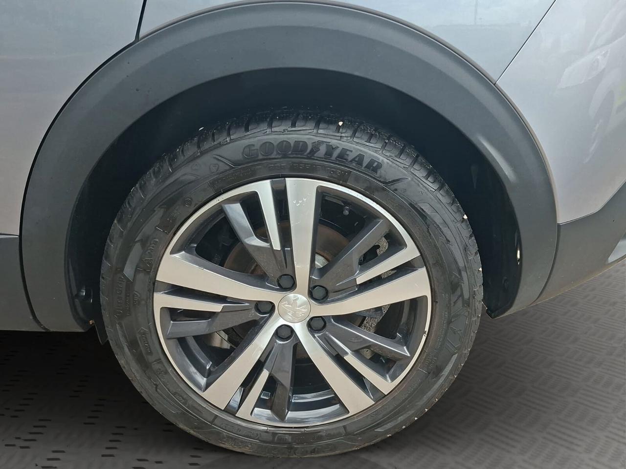 Peugeot 3008 Hybrid4 300 e-EAT8 Allure Pack