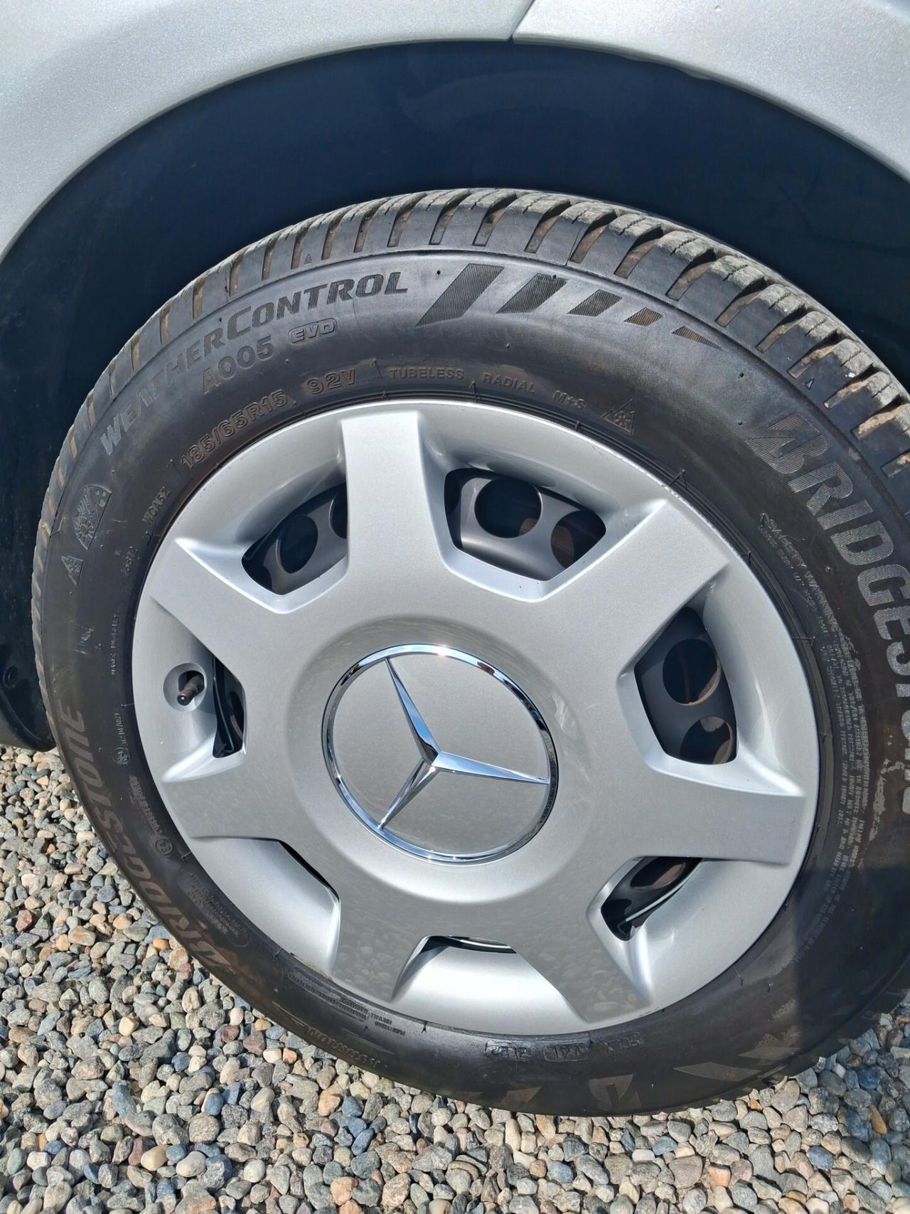 Mercedes-benz A 160 BlueEFFICIENCY Executive