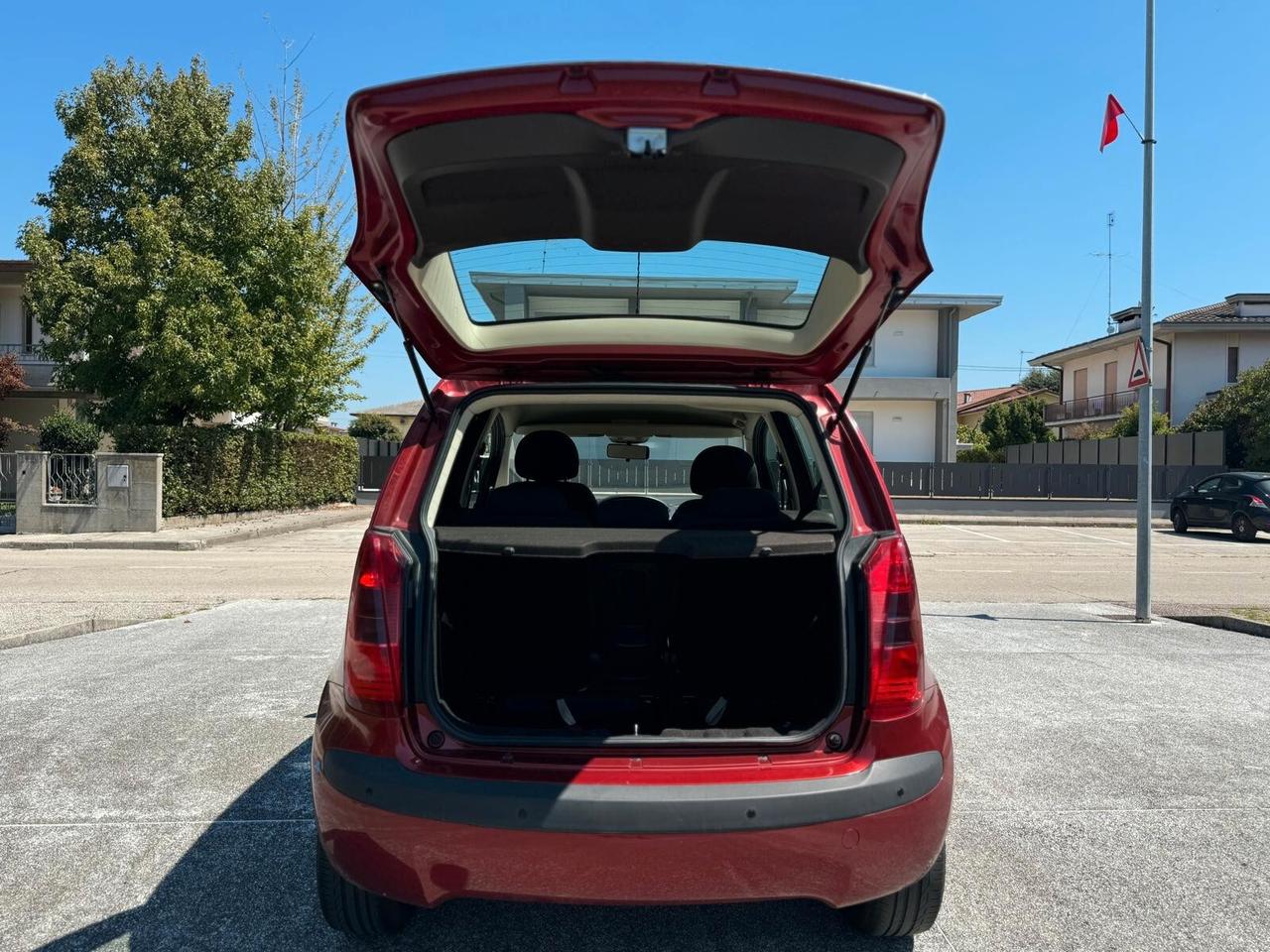 Lancia MUSA 1.4 16V Platino Plus