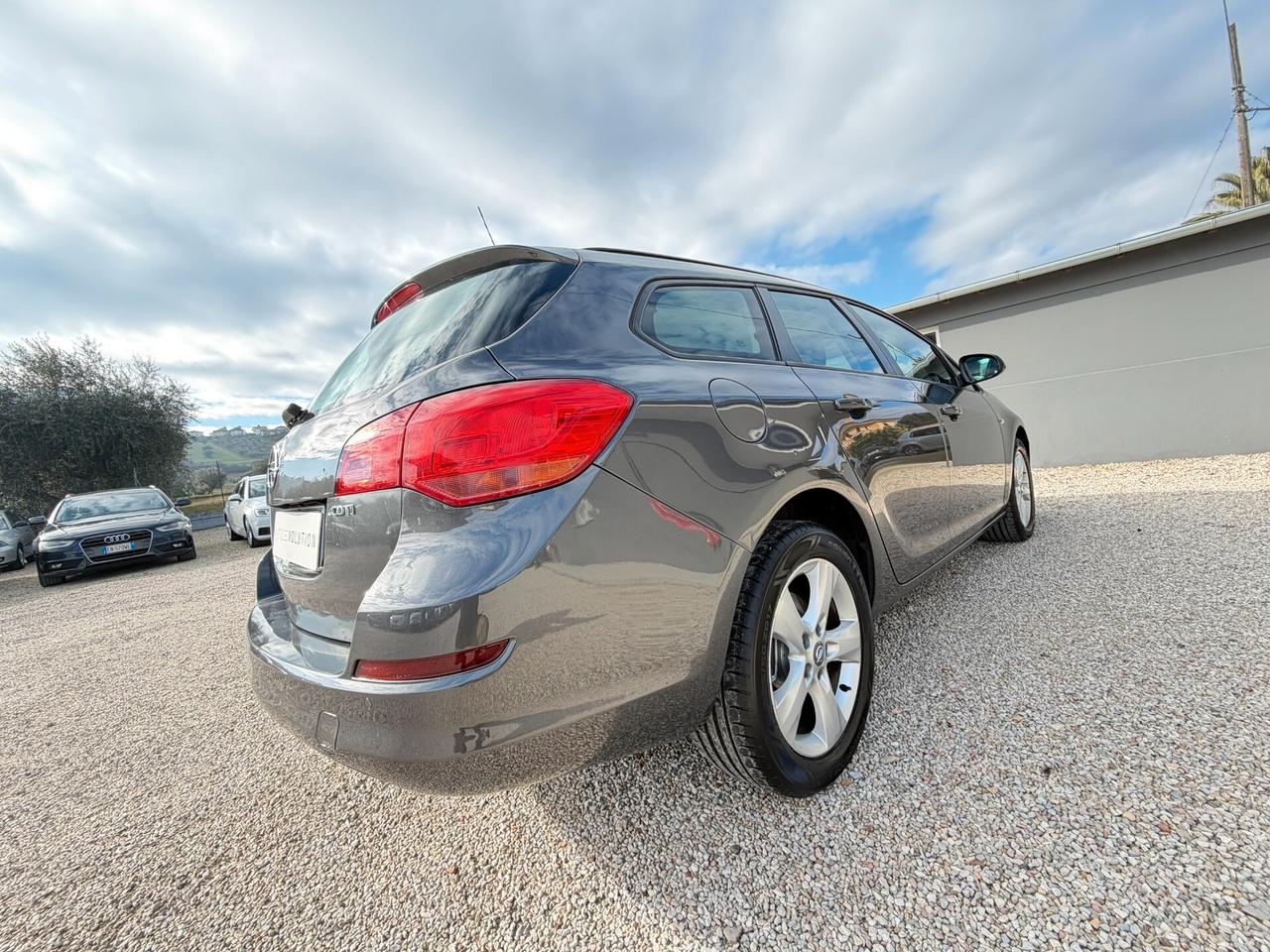 Opel Astra 1.7 CDTI 110CV Sports Tourer 127.303 km unico proprietario