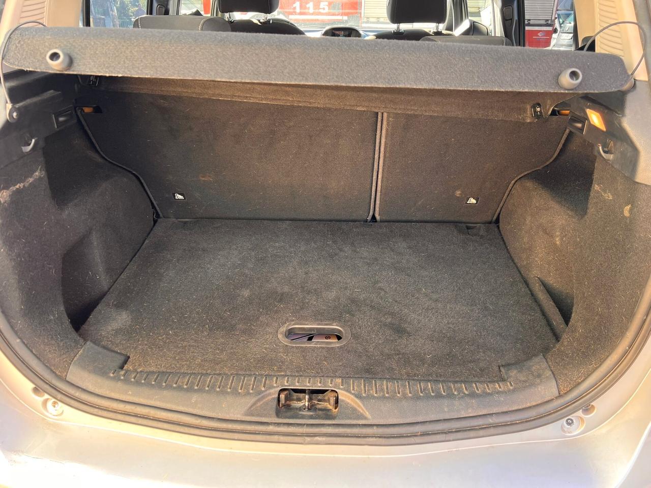 Ford B-Max 1.4 90 CV GPL Business