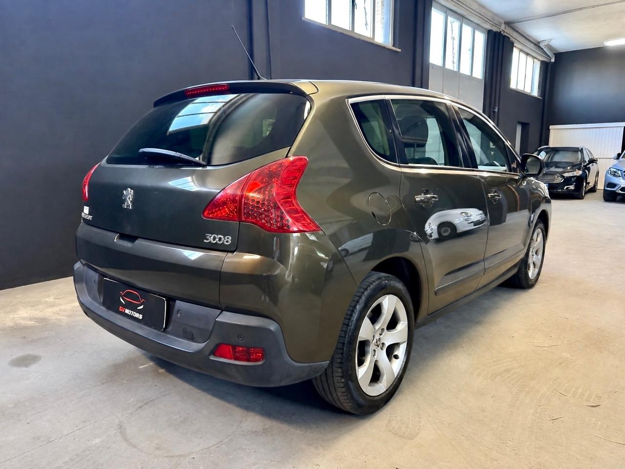 Peugeot 3008 1.6 HDi 110CV - CAMBIO AUTOMATICO