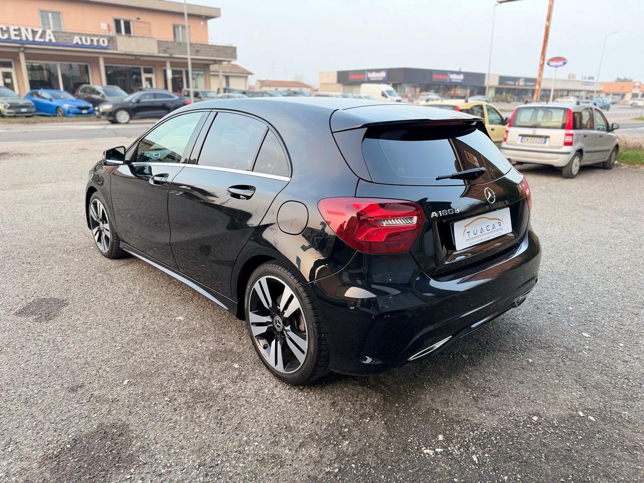 Mercedes-Benz A 180 Premium A 180 D BlueEFFI #9536