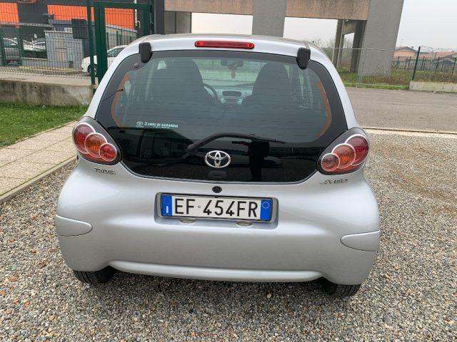 TOYOTA Aygo 1.0 12V VVT-i 5 porte Sol