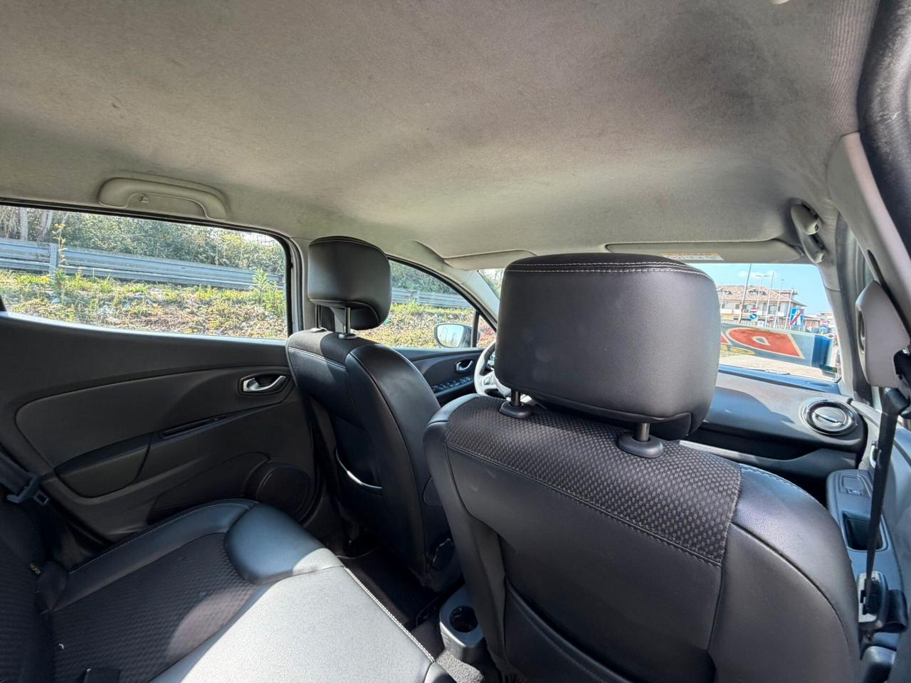 Renault Clio dCi 8V 75 CV 5 porte Duel2