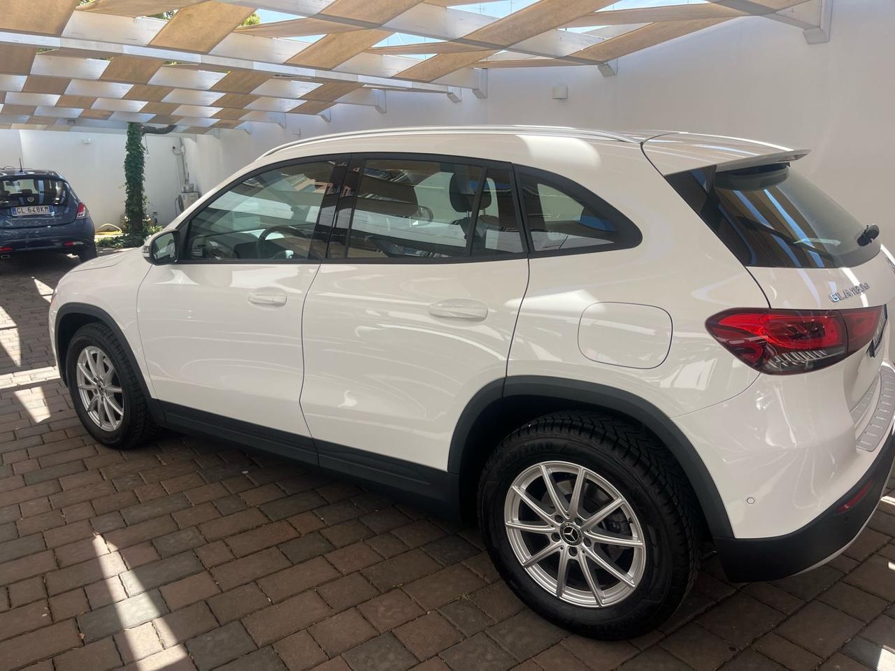 Mercedes-benz GLA 180 GLA 180 d Automatic Business Extra