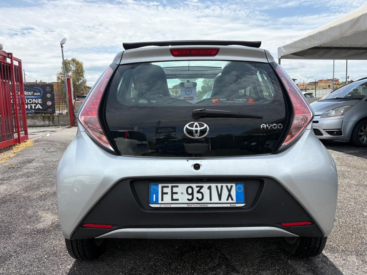 TOYOTA AYGO 2016 CABRIO