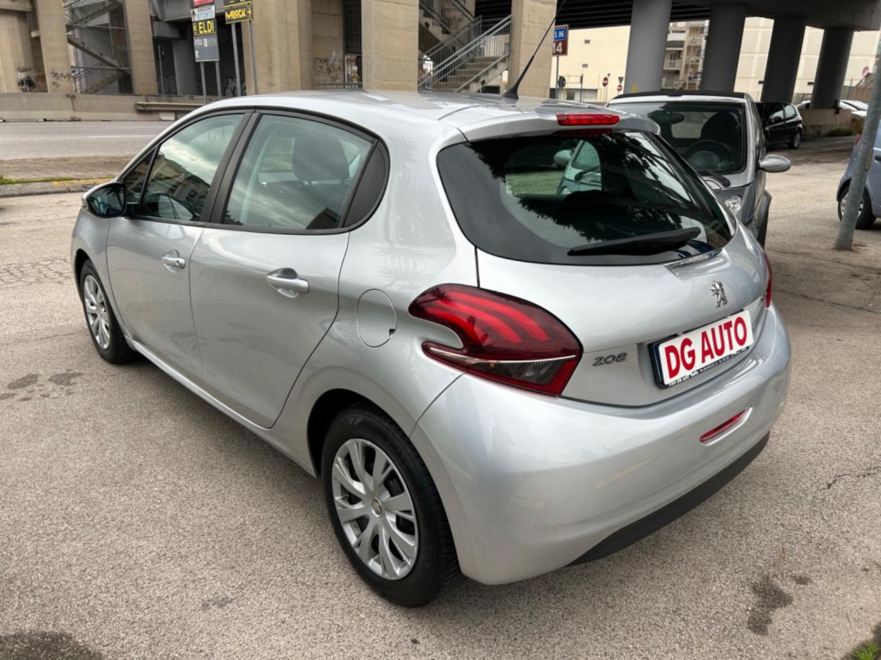 Peugeot 208 BlueHDi 1.6 diesel 75 cv S&amp;S 2016