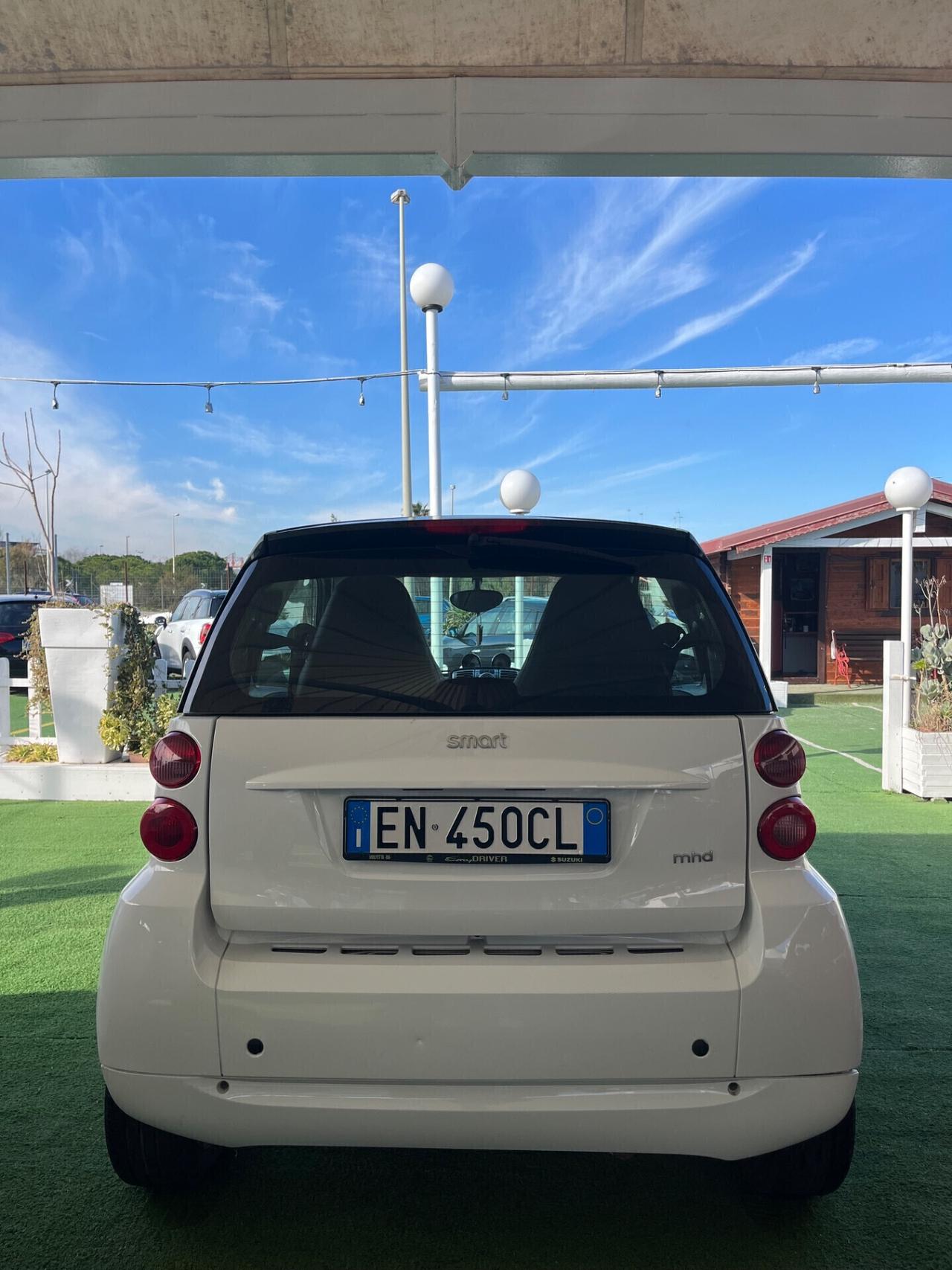 Smart ForTwo 1000 52 kW coupé pure