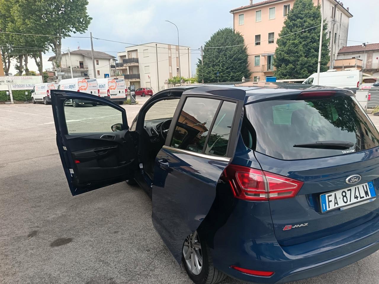 Ford B-Max 1.5 TDCi 95 CV Titanium ok neo patente