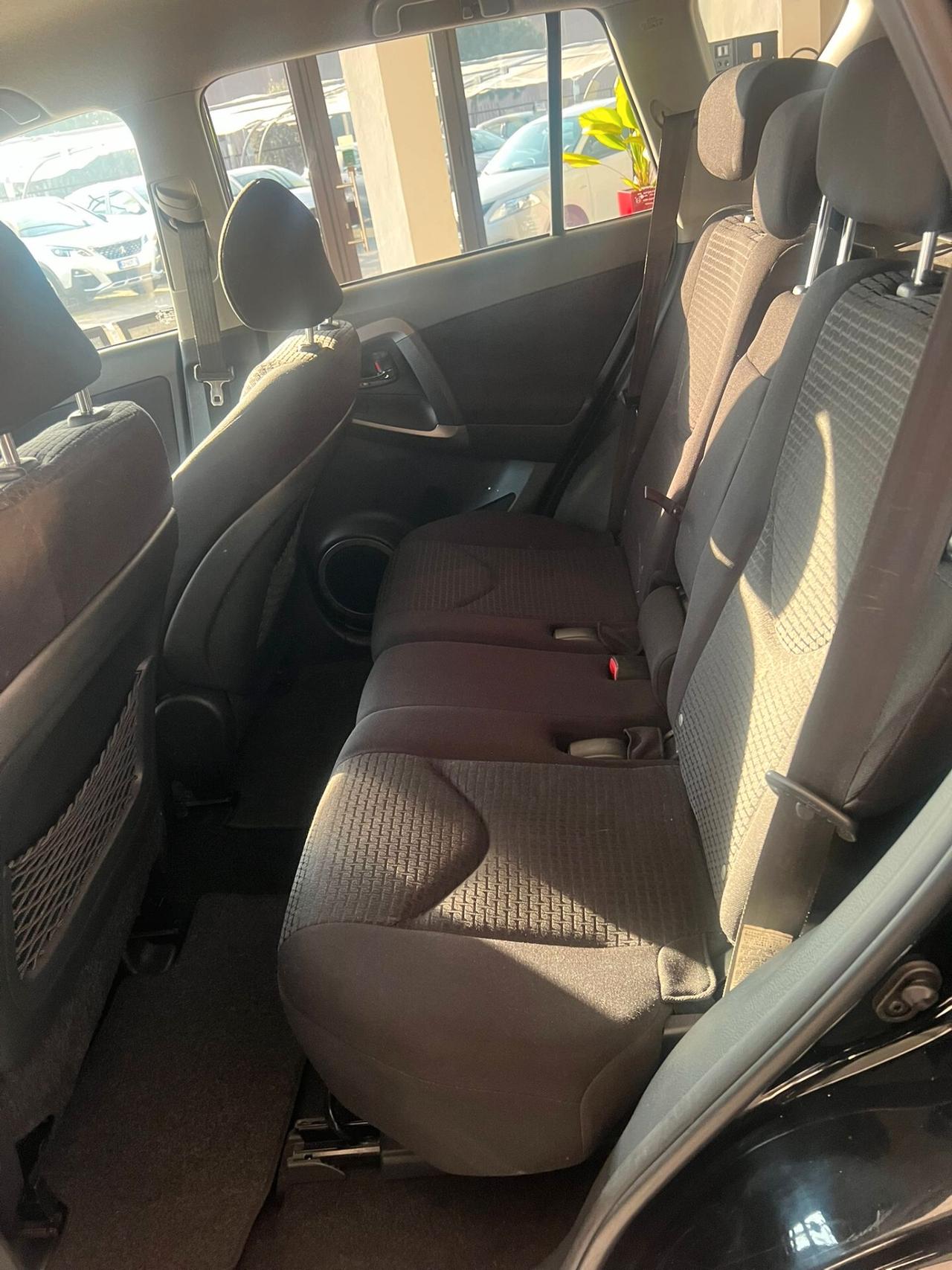 Toyota RAV 4 RAV4 2.2 D-4D 136 CV Luxury