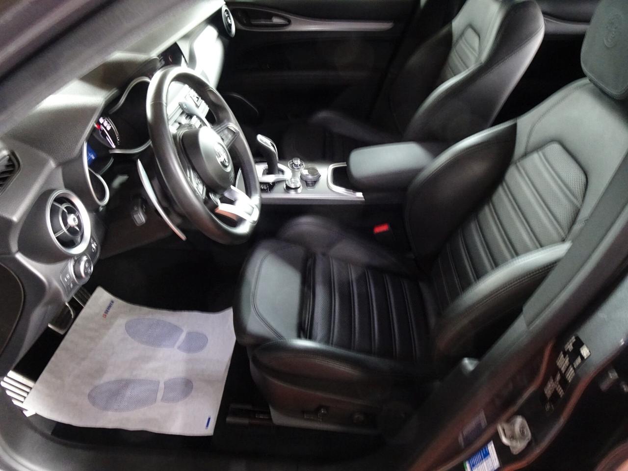 Alfa Romeo Stelvio 2.2 Turbodiesel 210 CV AT8 Q4 Veloce