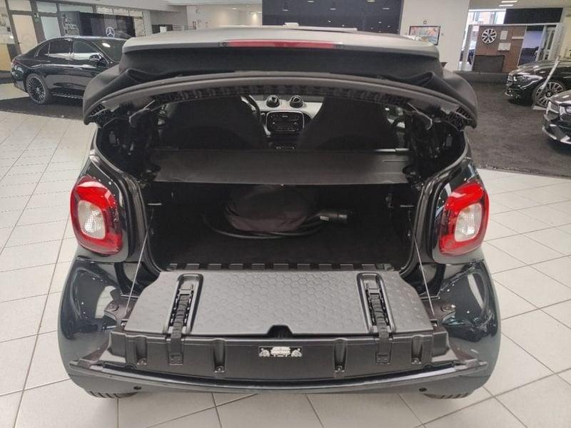 smart fortwo CABRIO EQ PURE 4,6KW