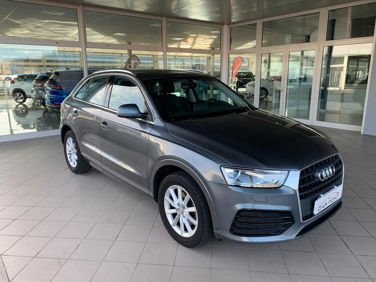 Audi Q3 2.0 TDI 120 CV S tronic Business
