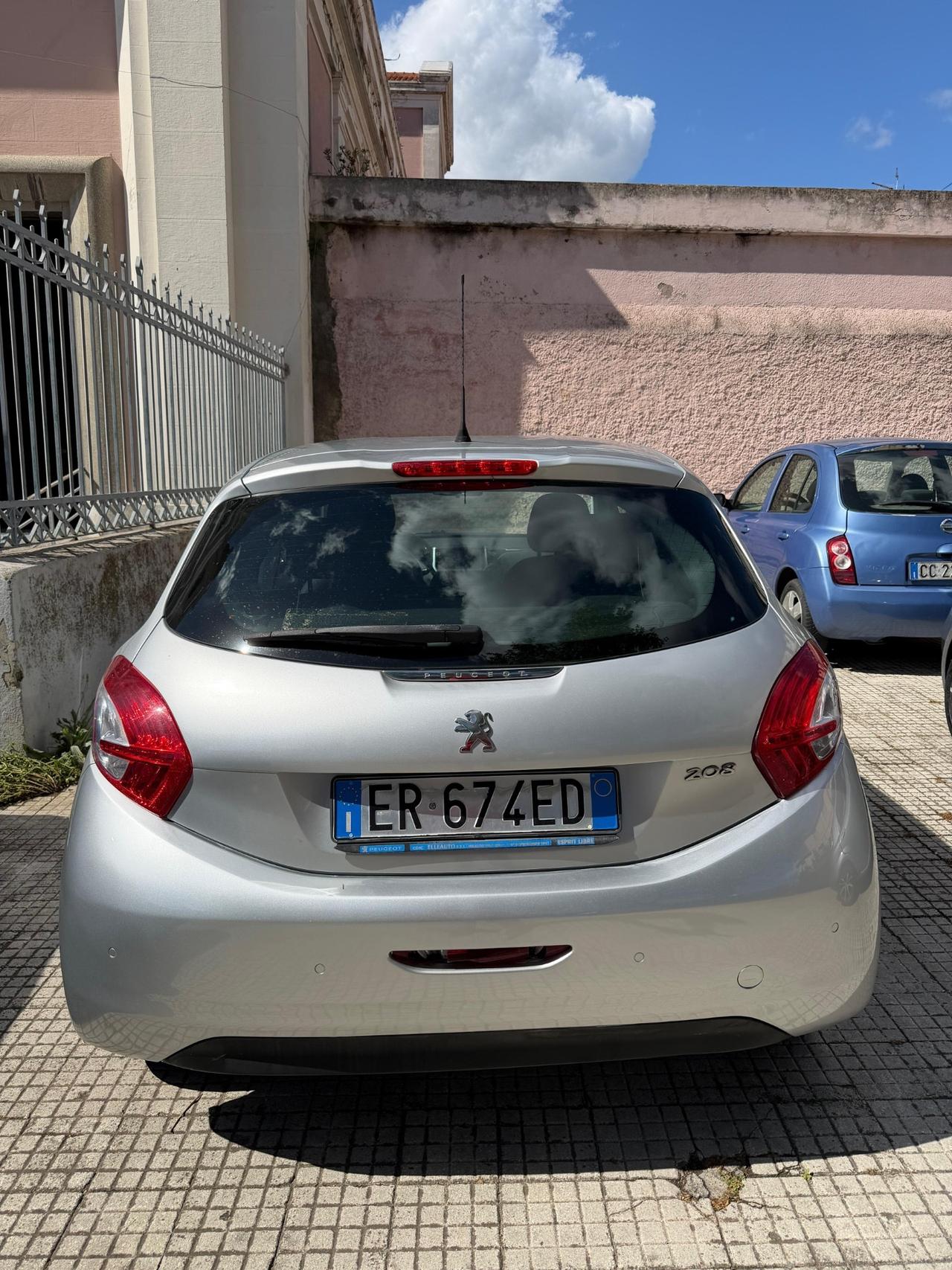 Peugeot 208 PureTech 82 5 porte Allure unico proprietario