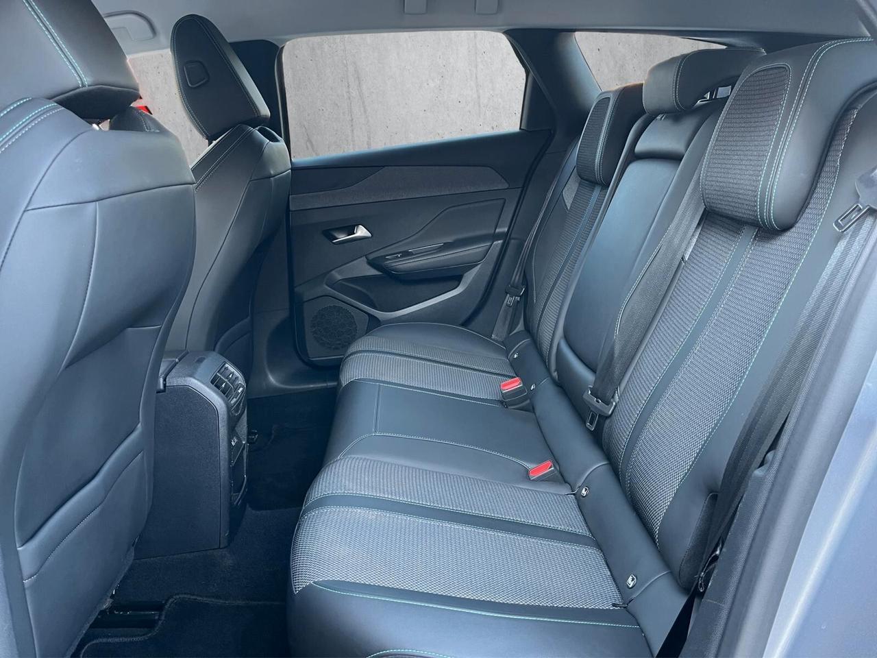 Peugeot 308 BlueHDi 130 S&S EAT8 Allure Pack
