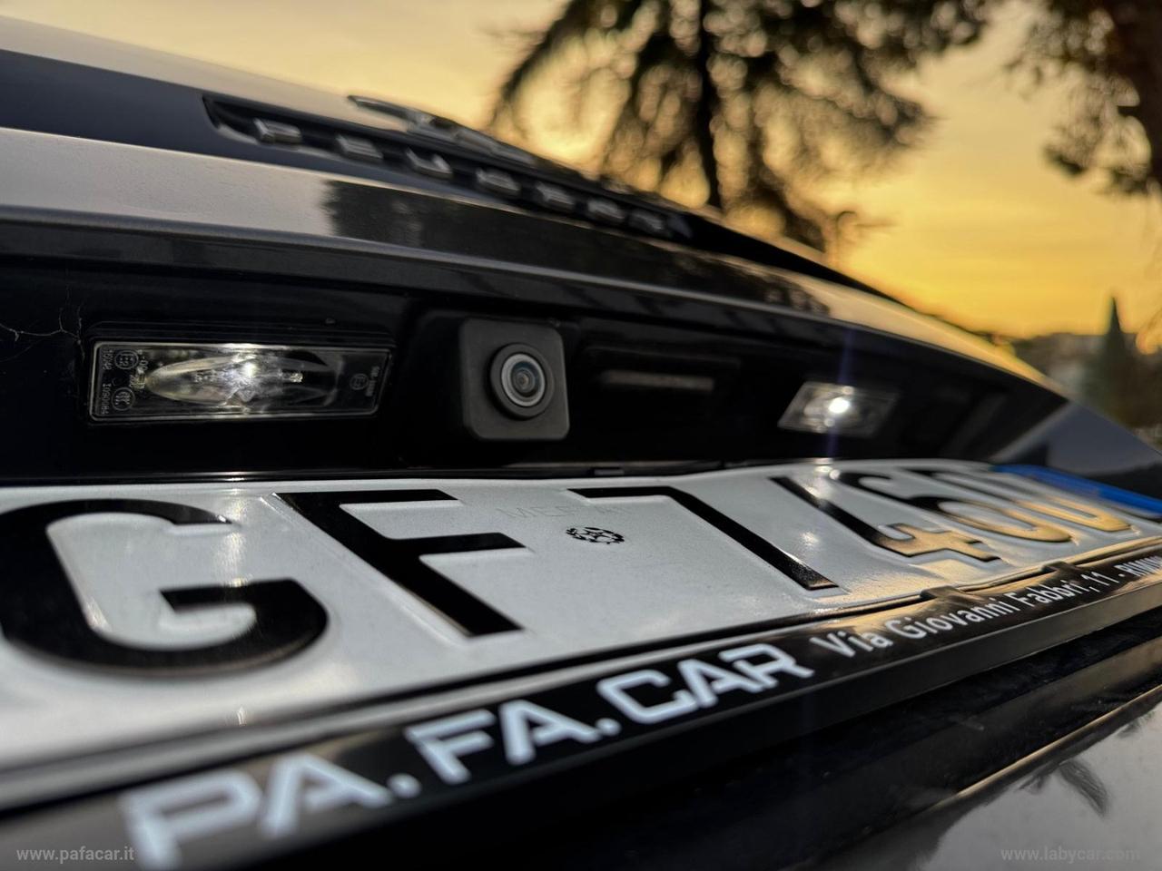 PEUGEOT 3008 BlueHDi 130 S&S EAT8 Allure