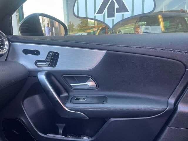 Mercedes-Benz A 45 AMG A 45S AMG 4Matic+ AMG Line Premium