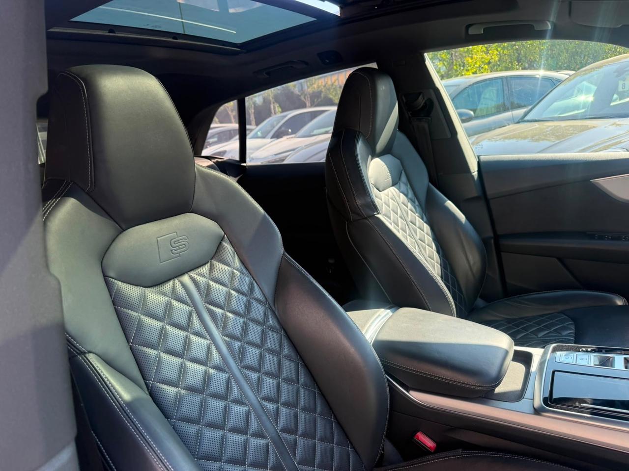 Audi Q8 50 TDI 286 CV quattro tiptronic Sport