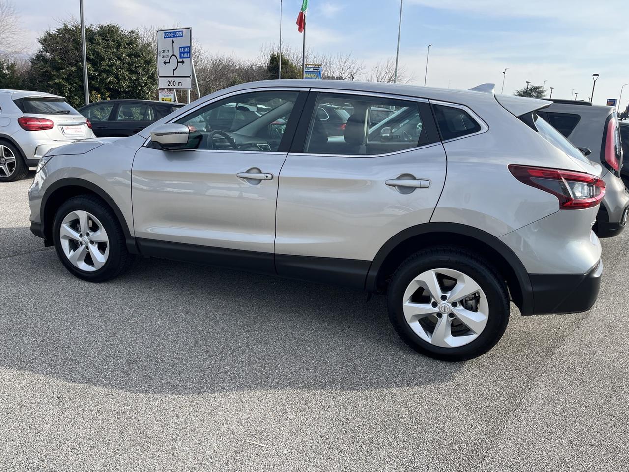 NISSAN QASHQAI 1500 DCI 115 CV AUT BUSINESS