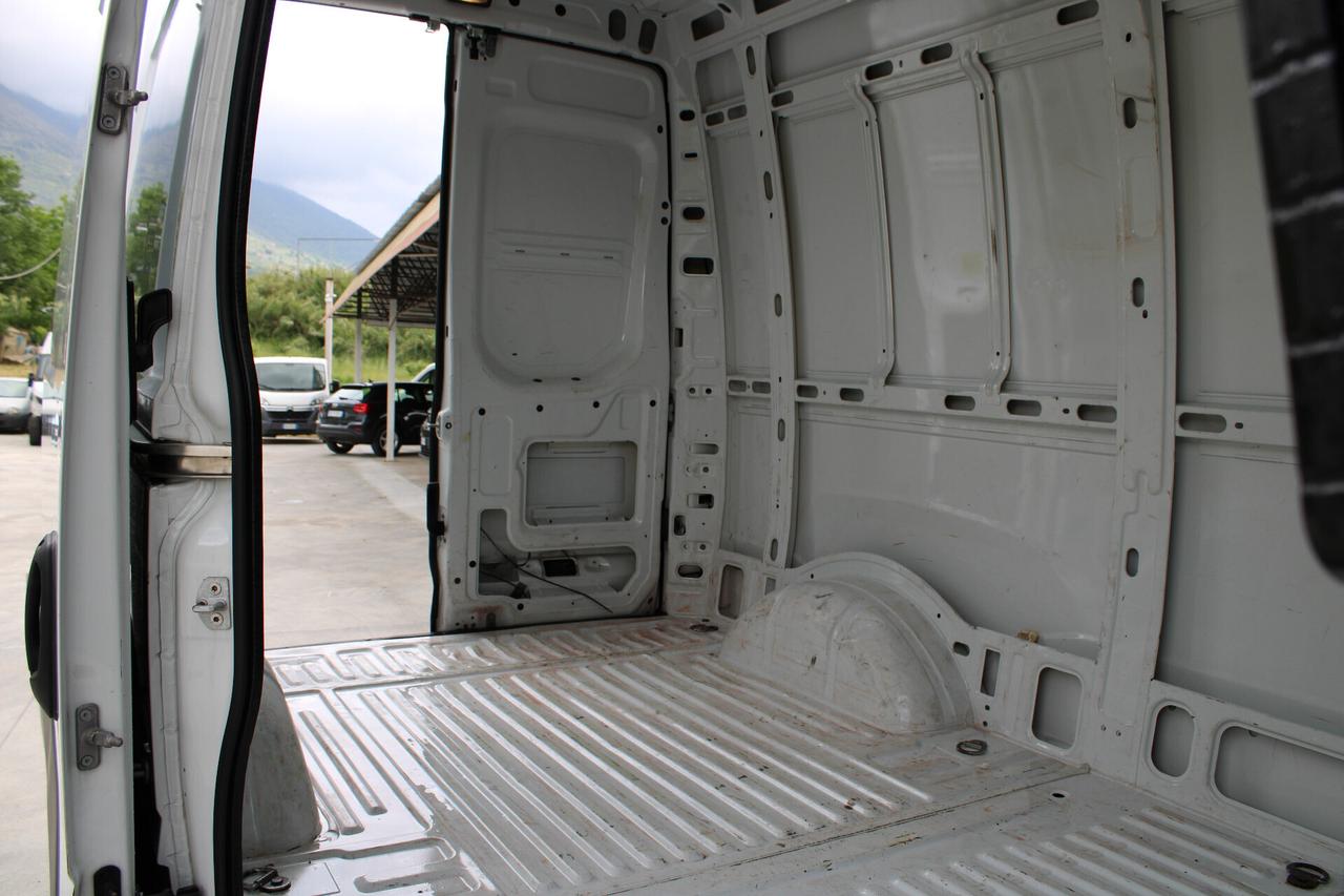 Iveco Daily 35S12V 2.3 HPT PM-TM Furgone