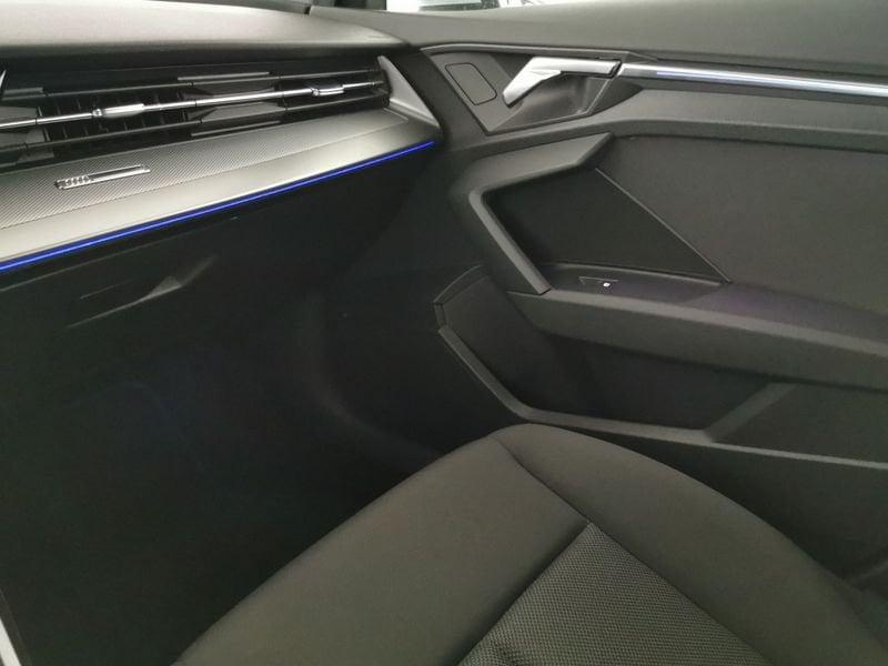 Audi A3 Sportback 30 1.5 g-tron Business s-tronic