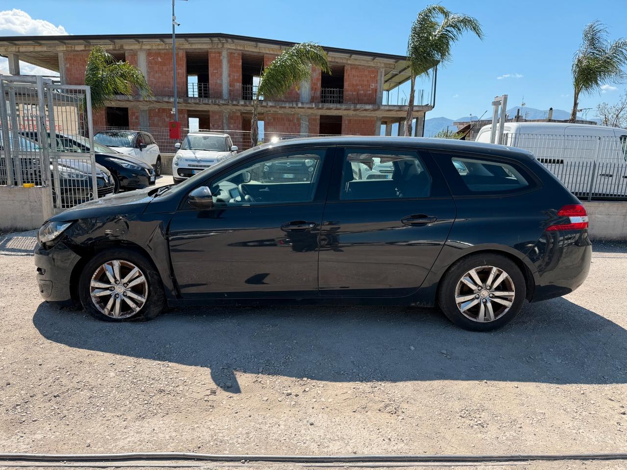 PEUGEOT 308 SW 2015 1.6 DIESEL 99 CV *SINISTRATA