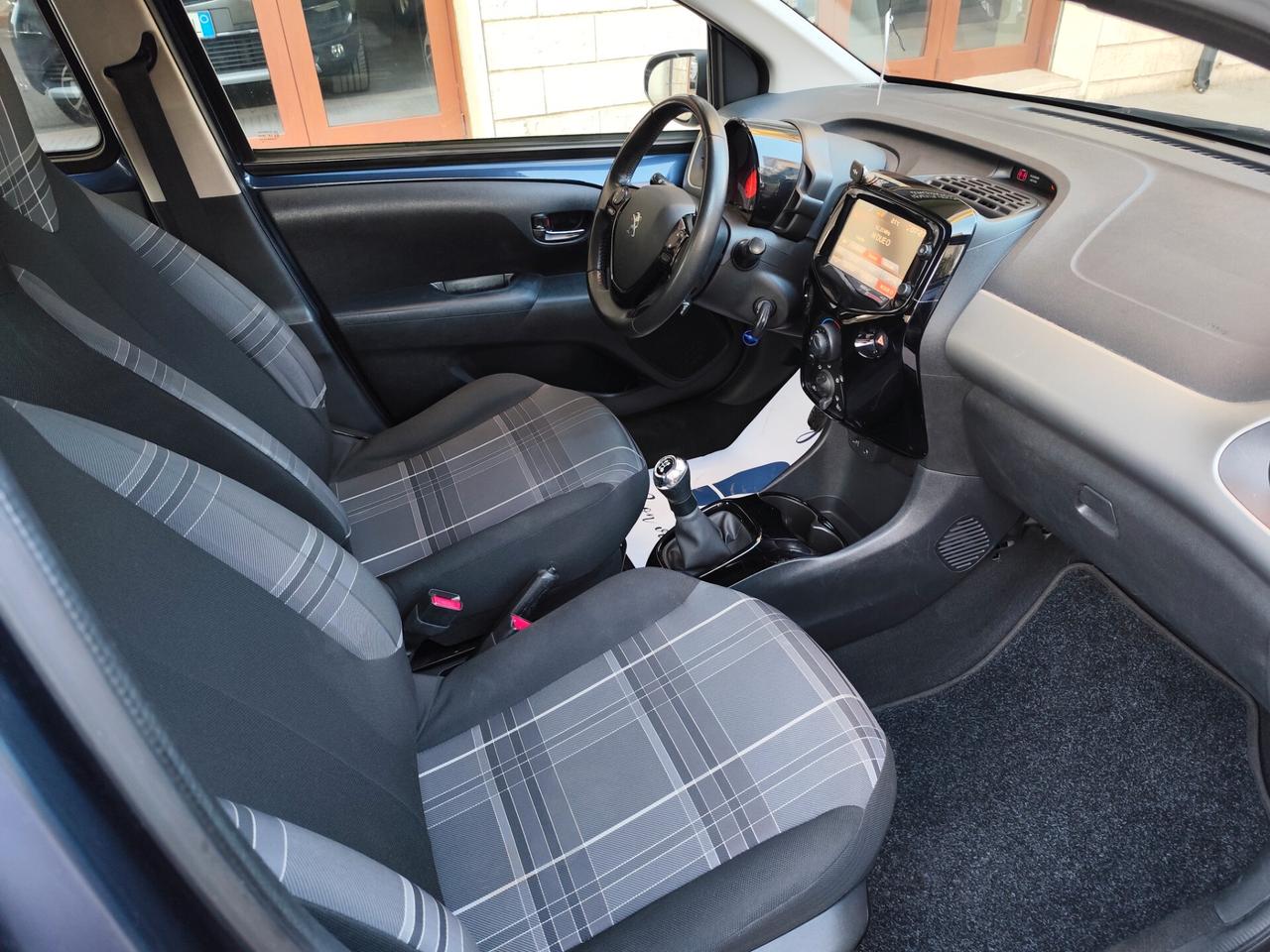 Peugeot 108 1.0 BENZINA 68CV ALLURE PERFETTA