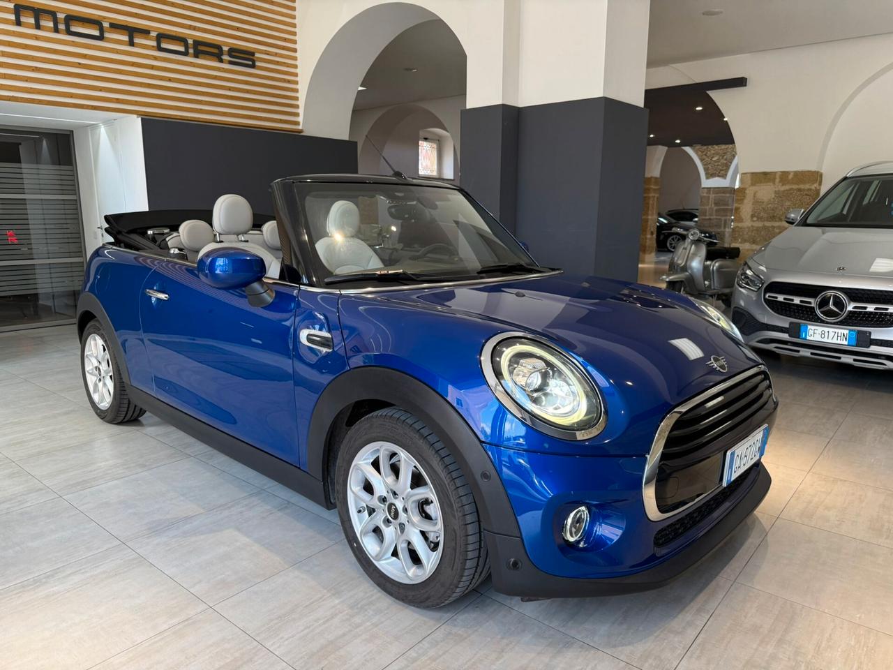 Mini 1.5 Cooper Hype Cabrio automatica