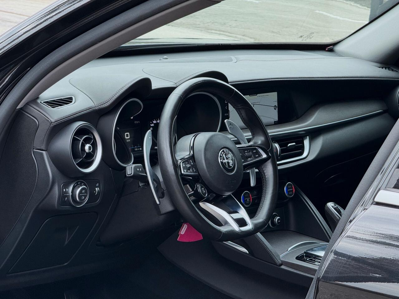 Alfa Romeo Stelvio 2.2 Turbo Diesel Ti 160CV TETTO