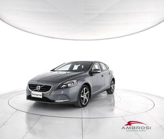 VOLVO V40 D2 Business