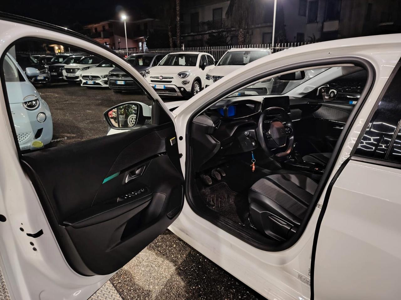 Peugeot 208 PureTech 100 Stop&Start 5 porte Allure