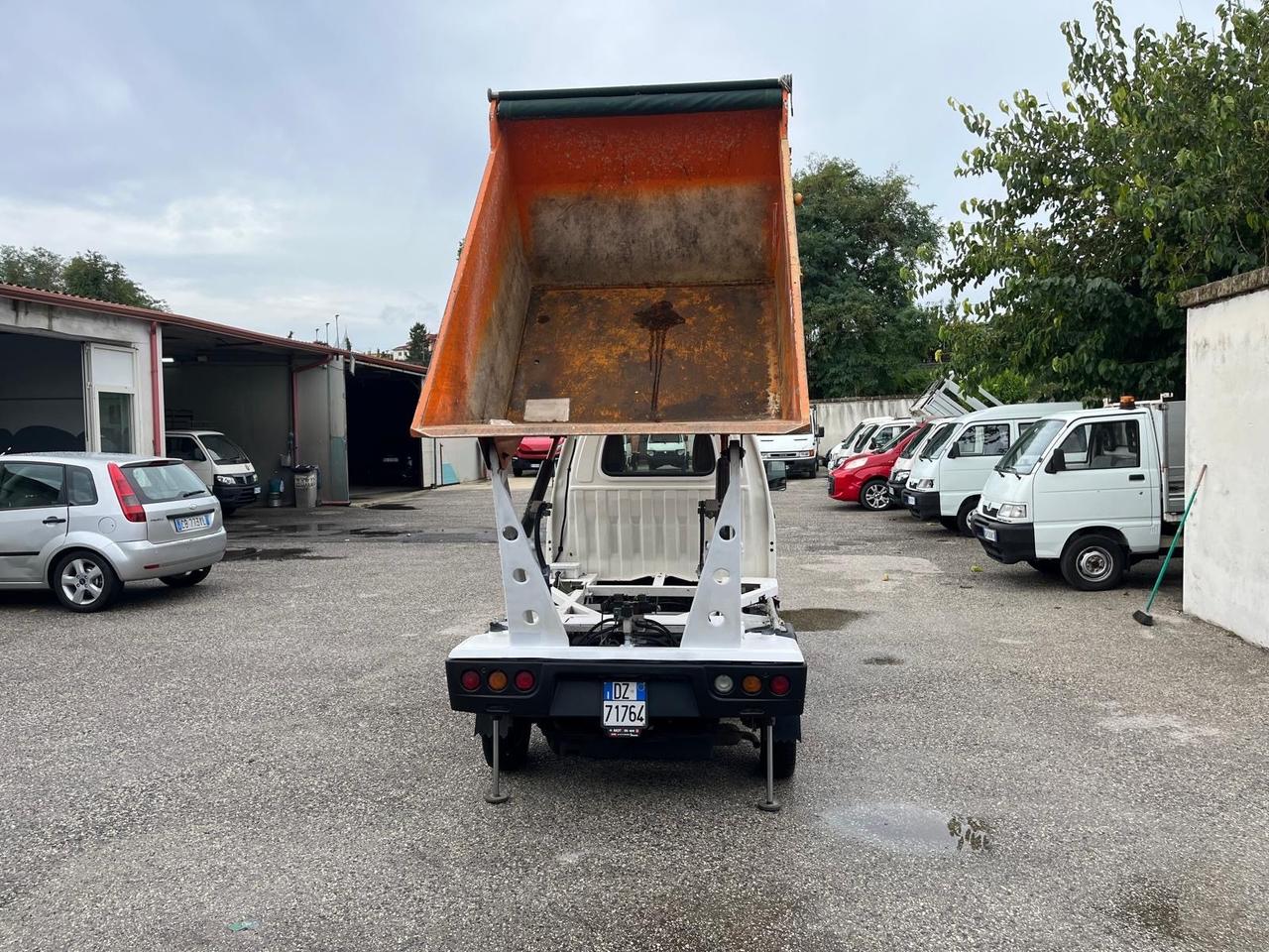 Piaggio quargo con vasca/rib.-700 cc- Diesel -2014
