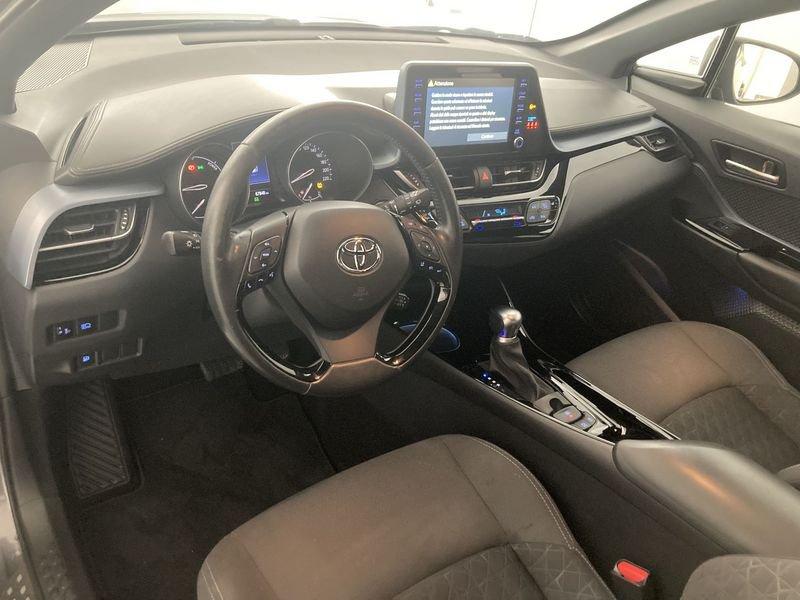 Toyota C-HR 2.0 Hybrid E-CVT Trend