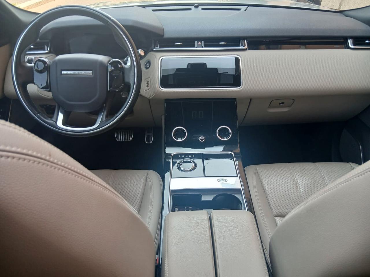 Land Rover Range Velar 2.0 TD4 180 CV R-Dynamic HSE