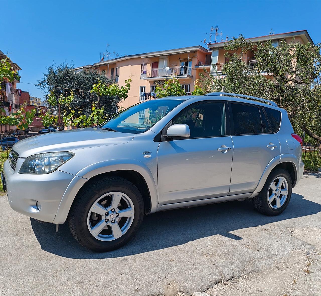 Toyota RAV 4 Trazione Integrale 4X4 Unipro